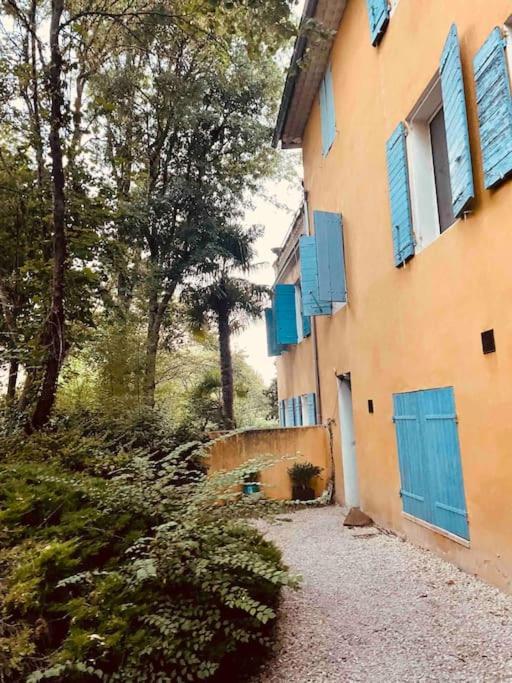 Studio Dans Tres Belle Bastide 18Eme Siecle Aix-en-Provence Exterior foto